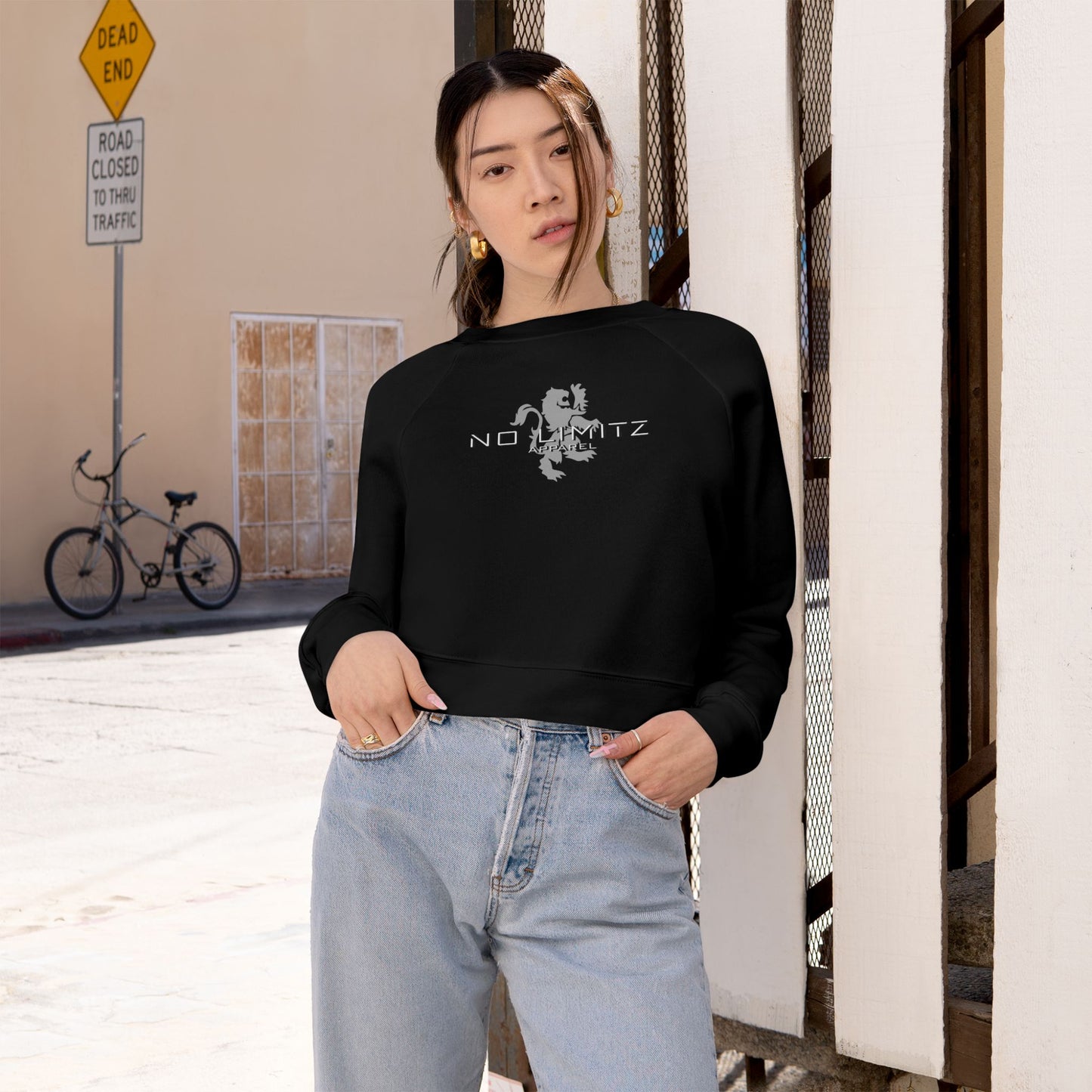 No Limitz Women's Cropped Fleece Pullover
