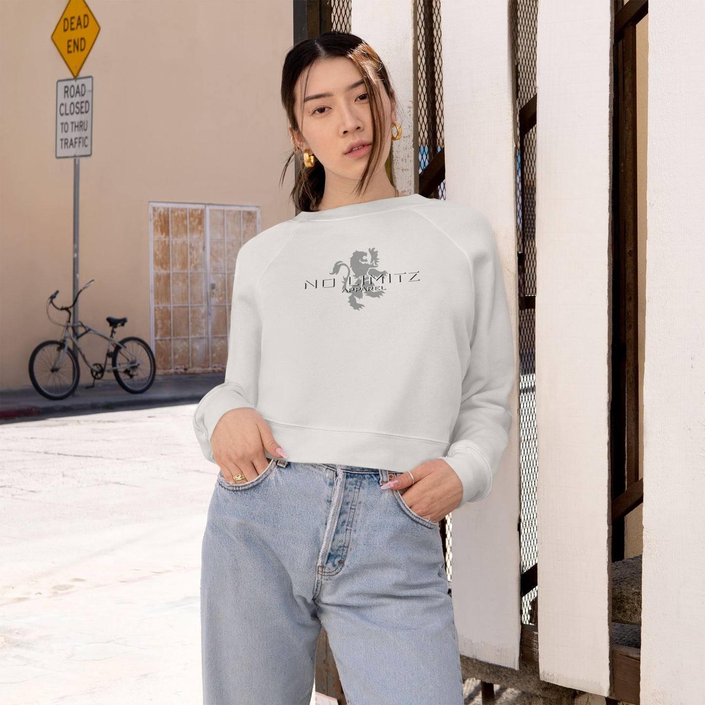 No Limitz Women's Cropped Fleece Pullover